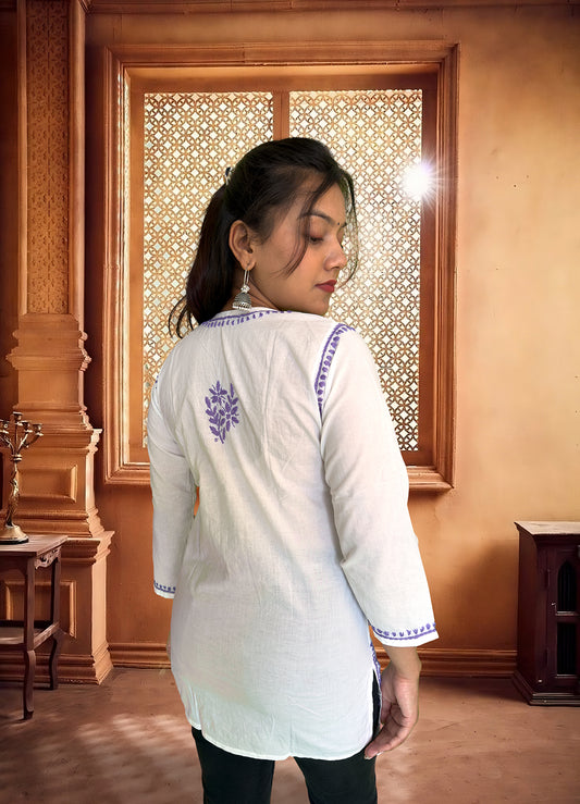 White Cotton Kurta with Lavender Chikankari Embroidery - The Sutra Space