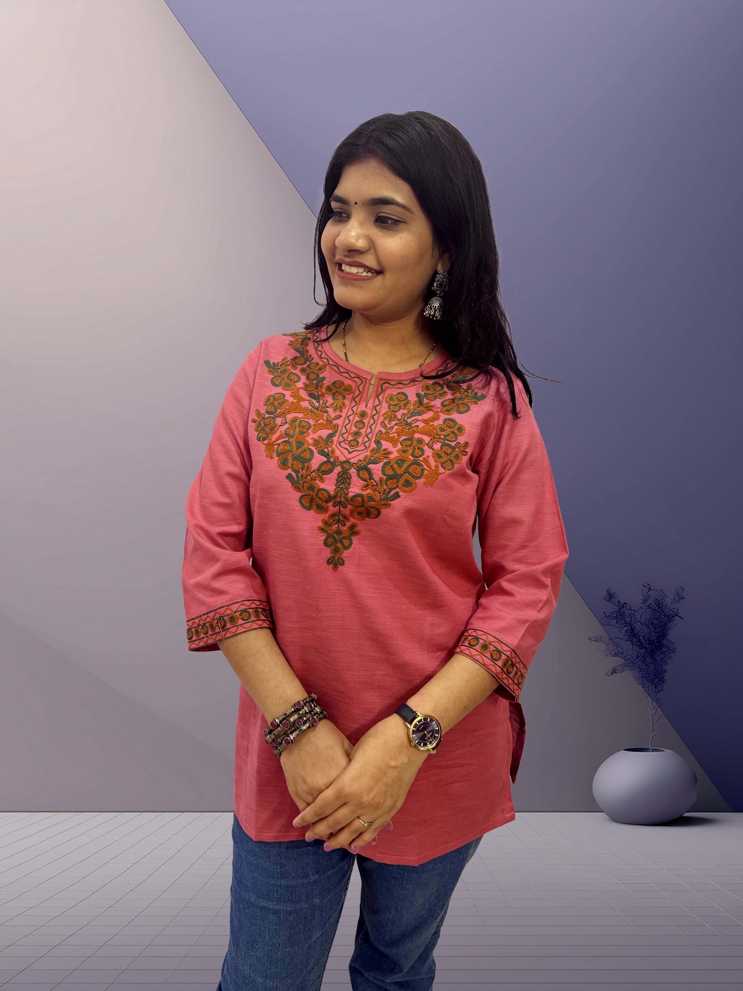 Pink Kashmiri Aari Embroidered Kurti - The Sutra Space