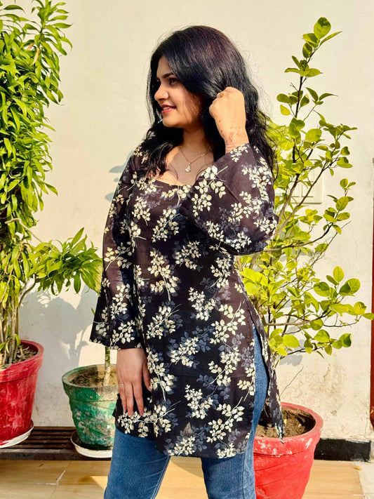 Midnight Bloom Corset-Back Kurti