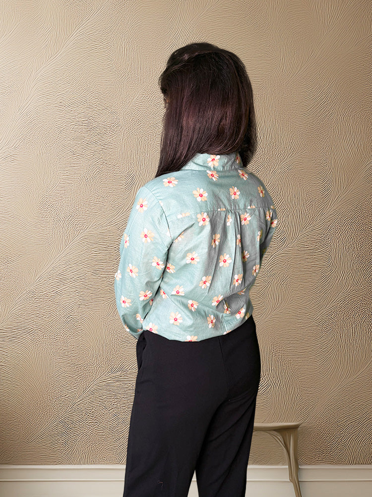 Sage Green Floral Cotton Shirt – Bust Dart & Foldable Sleeves
