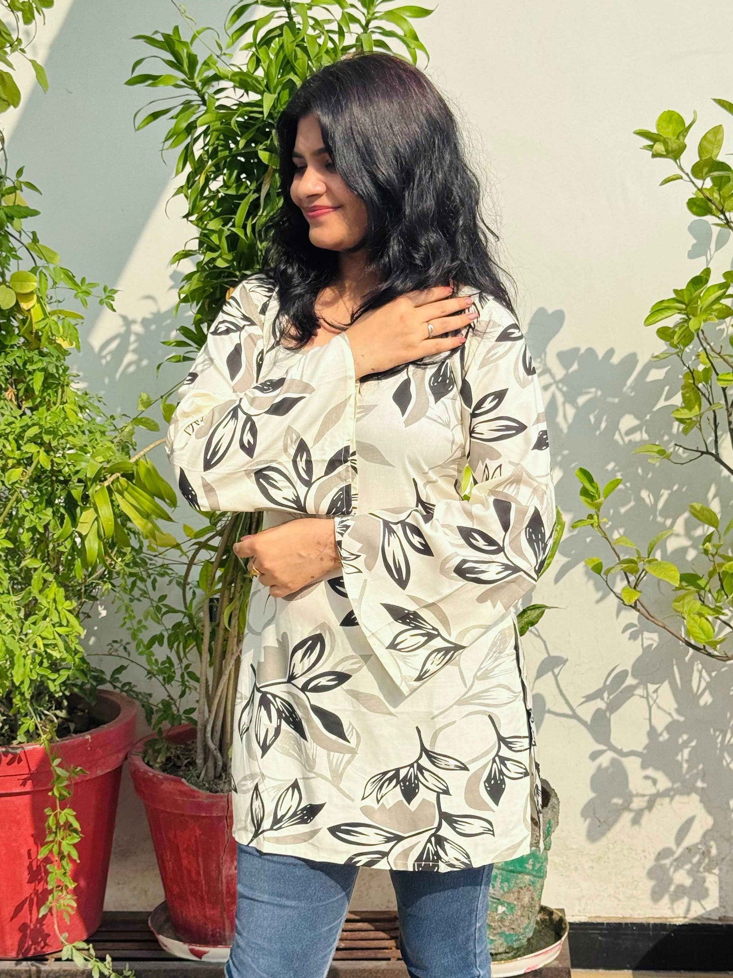 Ivory & Black Leaf Print Corset Kurti